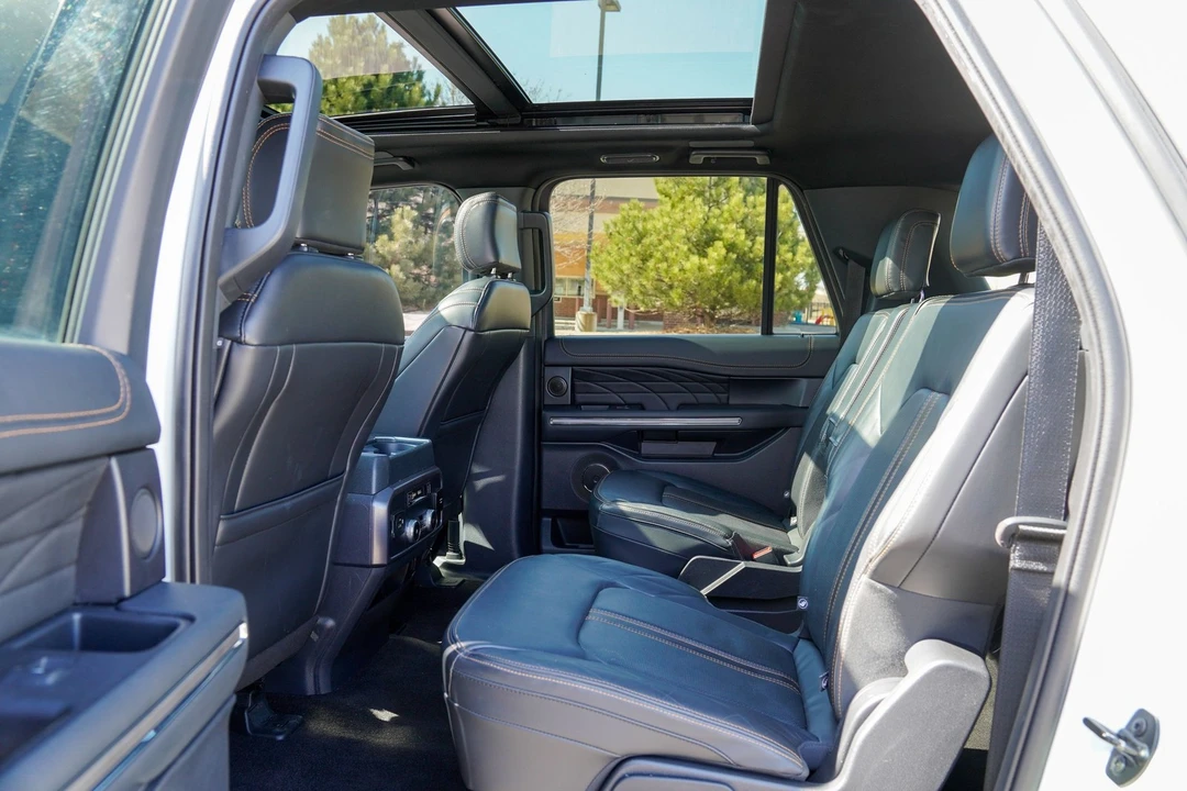 2022 Ford Expedition 4th Gen - Image 17 of 21