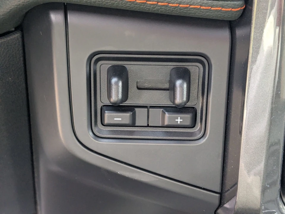 2022 Ford Expedition 4th Gen - Image 27 of 31
