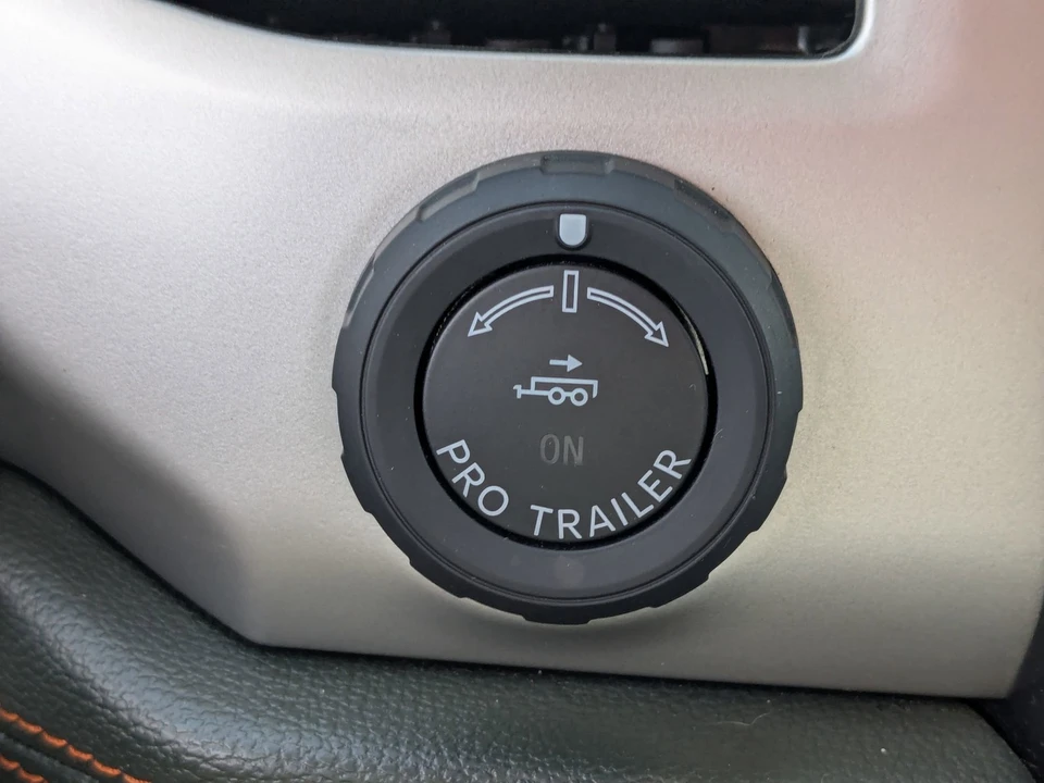 2022 Ford Expedition 4th Gen - Image 26 of 31