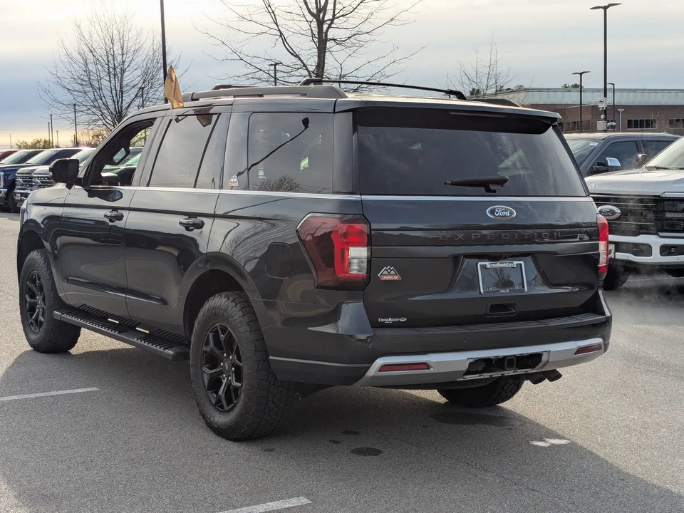 2022 Ford Expedition 4th Gen - Image 6 of 31