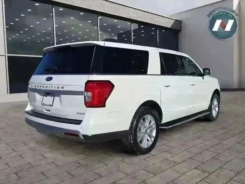 2022 Ford Expedition 5th Gen - Image 5 of 12
