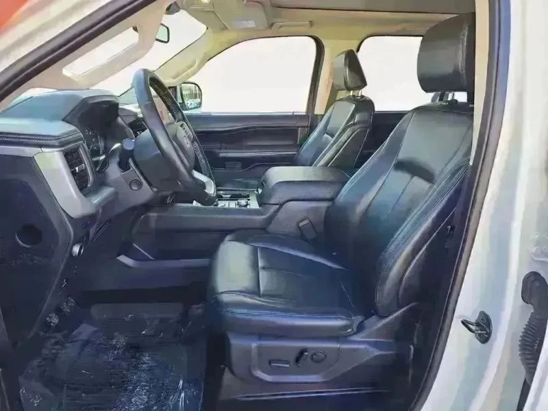 2022 Ford Expedition 5th Gen - Image 9 of 12