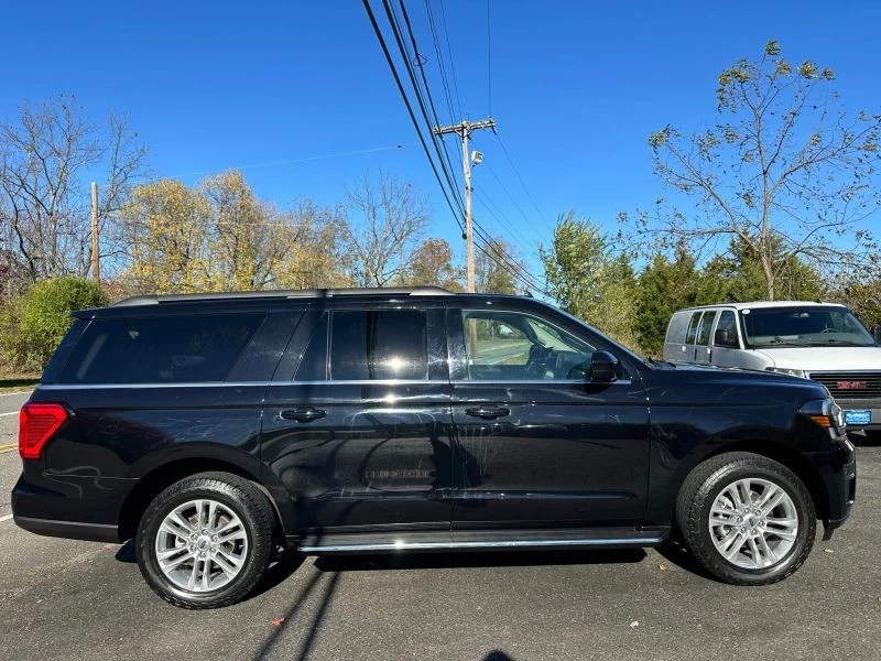 2022 Ford Expedition 4th Gen - Image 7 of 12