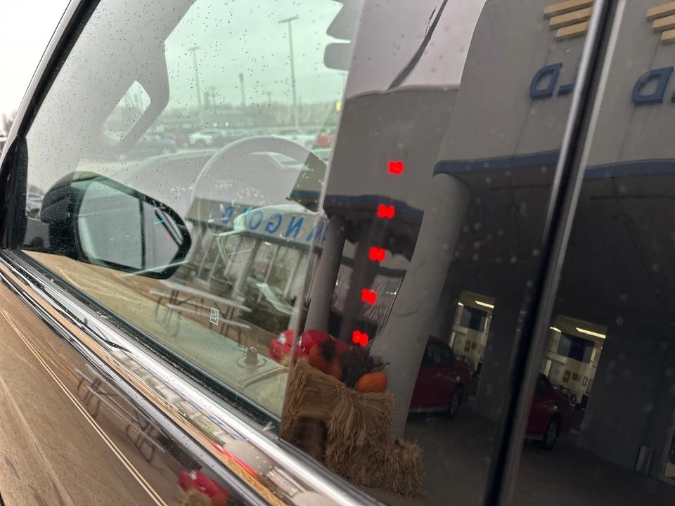 2022 Ford Expedition 4th Gen - Image 21 of 21