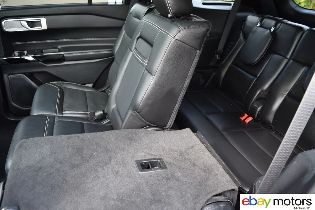 2022 Ford Explorer 6th Gen - Image 14 of 21