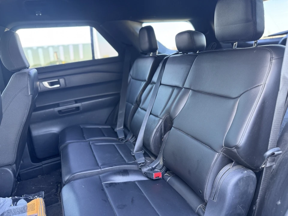2022 Ford Explorer 6th Gen - Image 10 of 21