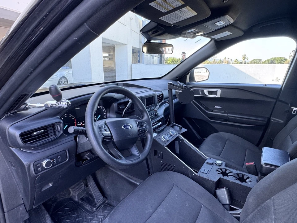2022 Ford Explorer 6th Gen - Image 9 of 21
