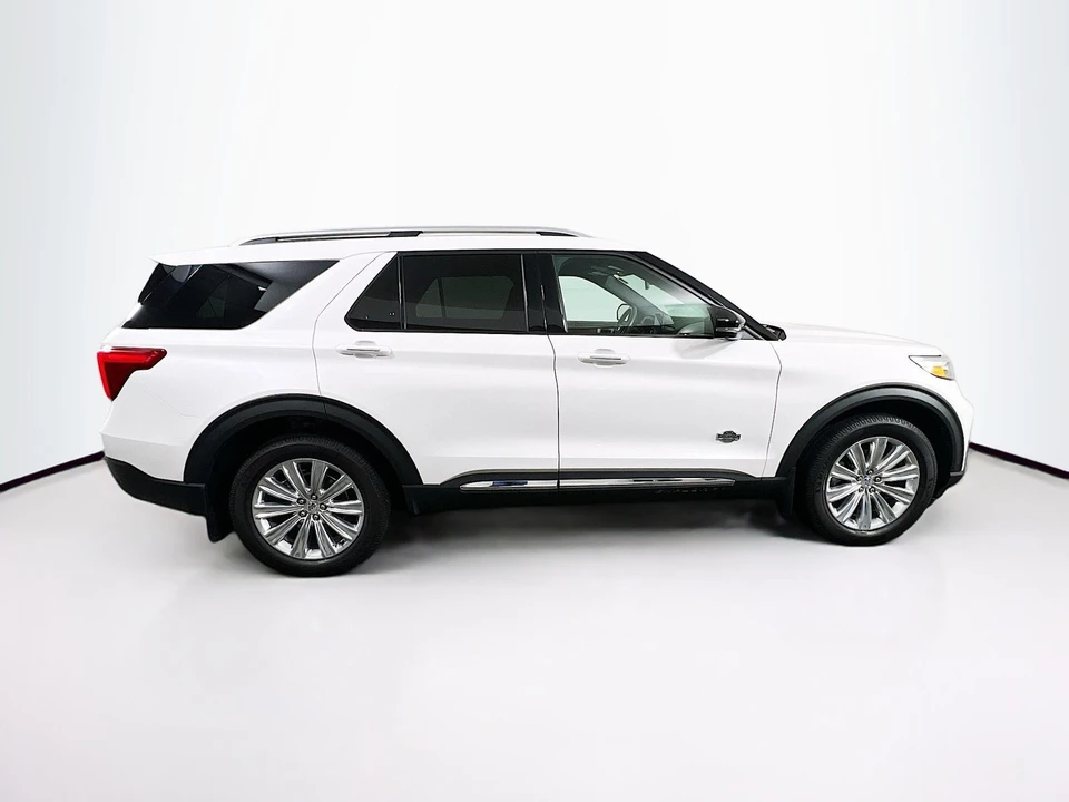 2022 Ford Explorer 6th Gen - Image 9 of 21