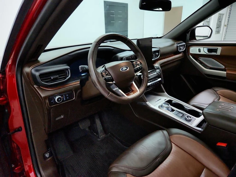 2022 Ford Explorer 6th Gen - Image 13 of 21