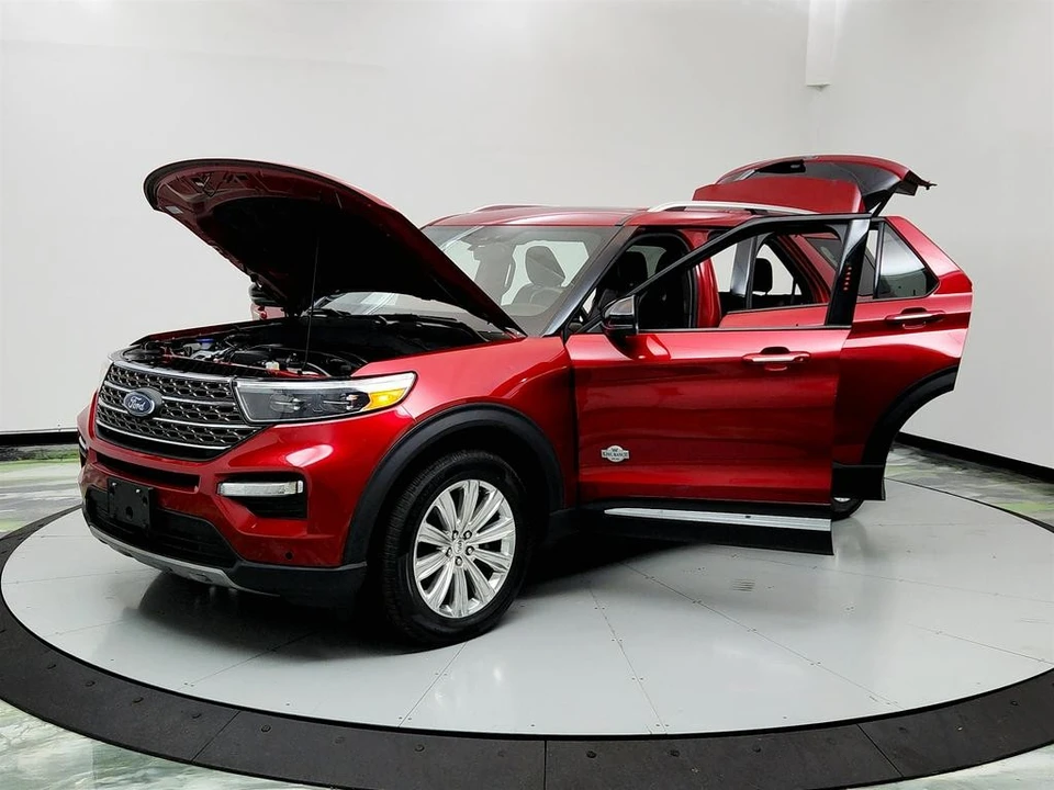 2022 Ford Explorer 6th Gen - Image 9 of 12