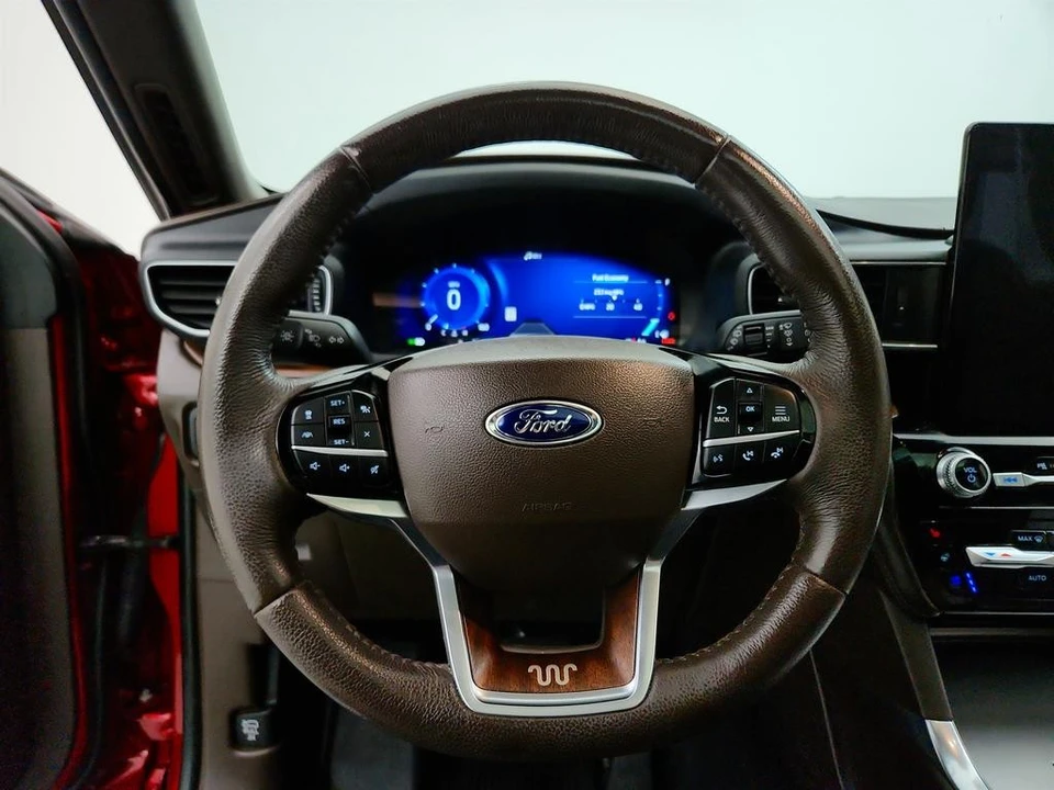 2022 Ford Explorer 6th Gen - Image 17 of 21