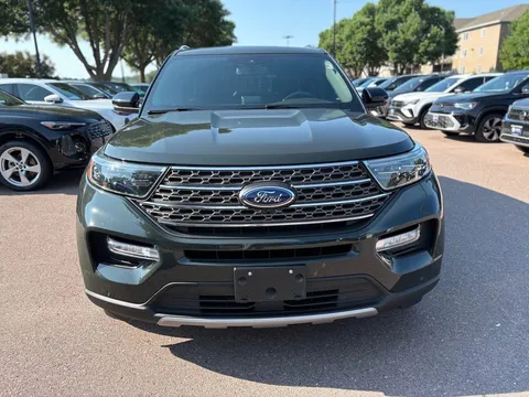 2022 Ford Explorer 6th Gen - Image 2 of 18
