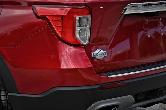 2022 Ford Explorer 6th Gen - Image 9 of 21