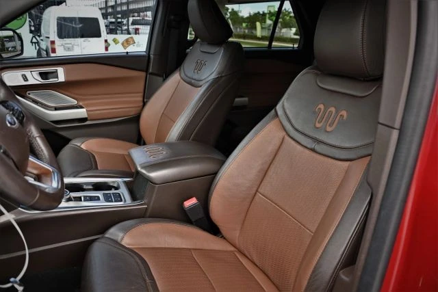 2022 Ford Explorer 6th Gen - Image 15 of 21