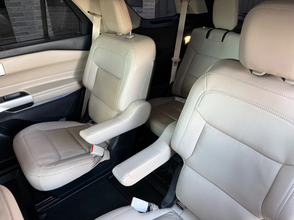 2022 Ford Explorer 6th Gen - Image 17 of 21