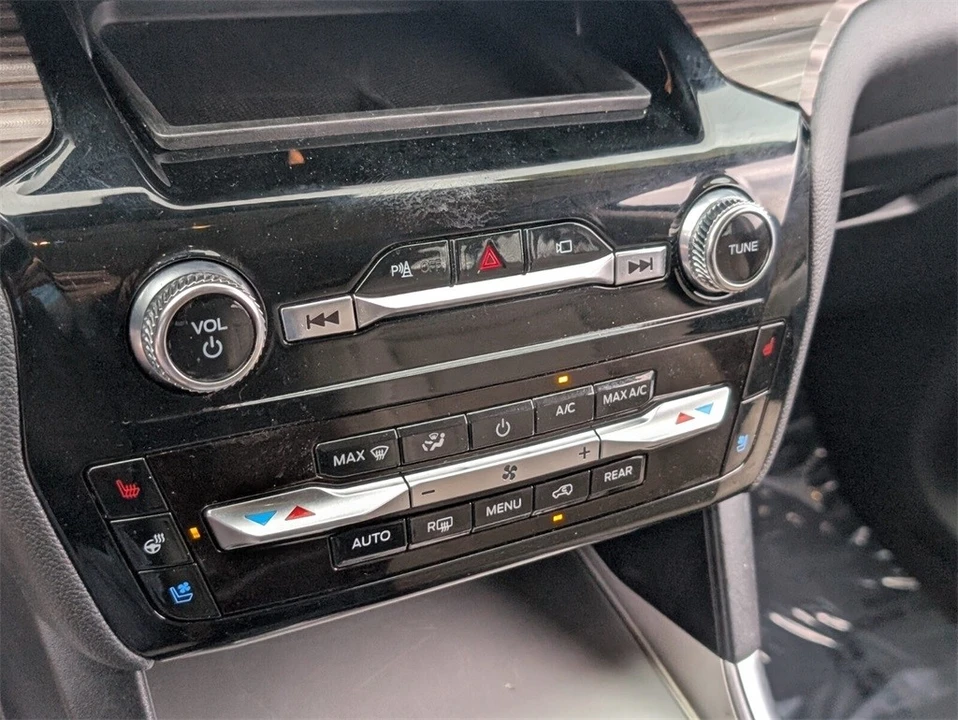 2022 Ford Explorer 6th Gen - Image 12 of 12