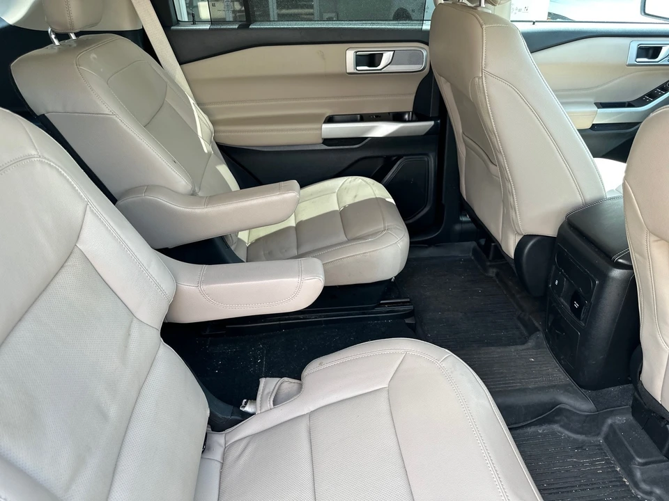 2022 Ford Explorer 6th Gen - Image 18 of 21