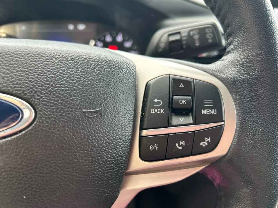 2022 Ford Explorer 6th Gen - Image 18 of 21