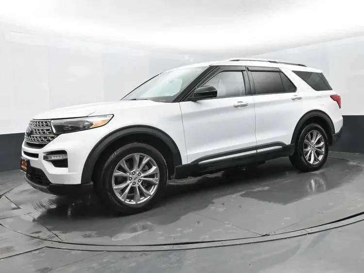 2022 Ford Explorer 6th Gen - Image 5 of 12