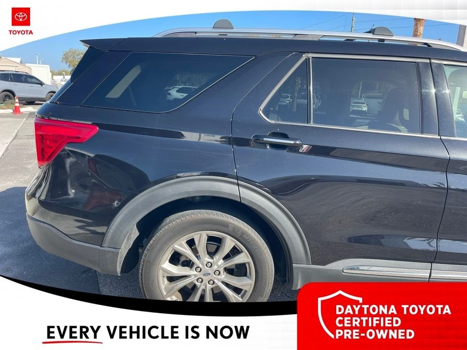 2022 Ford Explorer 6th Gen - Image 3 of 10