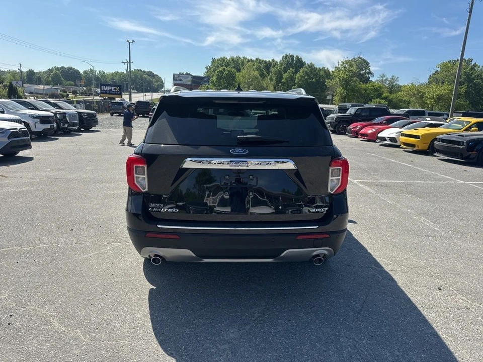 2022 Ford Explorer 6th Gen - Image 4 of 31