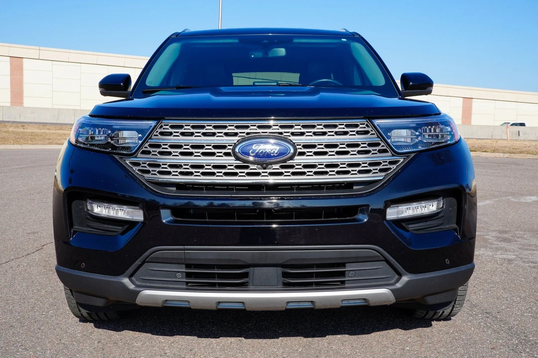 2022 Ford Explorer 6th Gen - Image 9 of 21