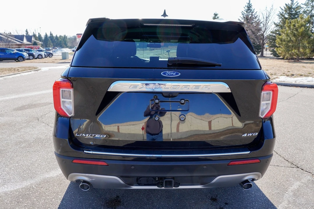 2022 Ford Explorer 6th Gen - Image 4 of 21