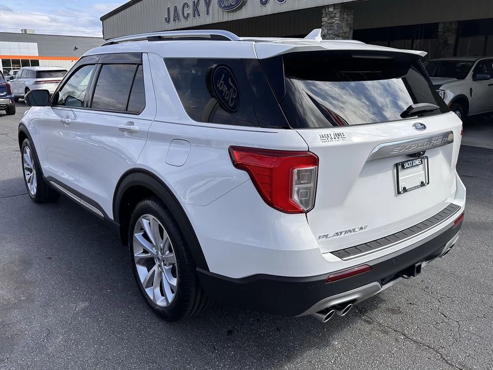 2022 Ford Explorer 6th Gen - Image 8 of 12