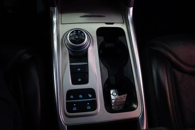 2022 Ford Explorer 6th Gen - Image 12 of 21