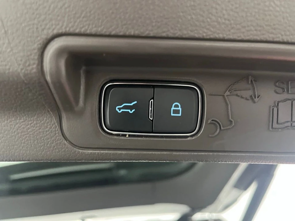 2022 Ford Explorer 6th Gen - Image 12 of 12