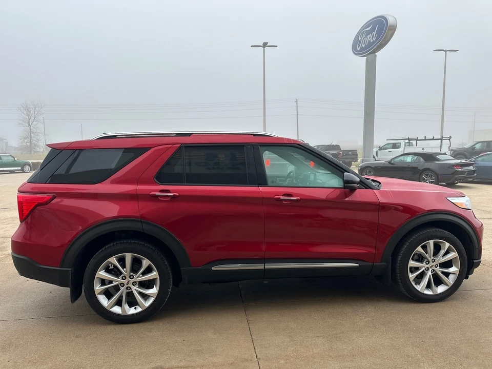 2022 Ford Explorer 6th Gen - Image 7 of 12