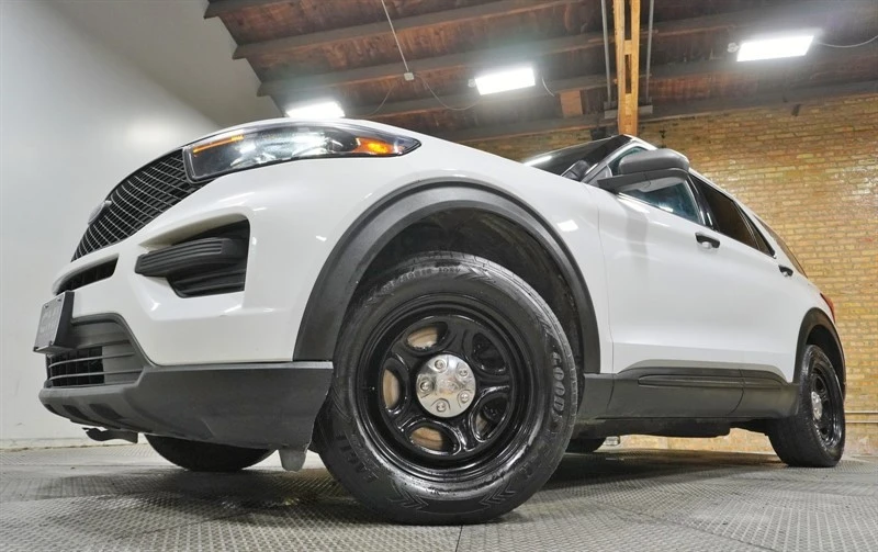 2022 Ford Explorer 6th Gen - Image 3 of 12