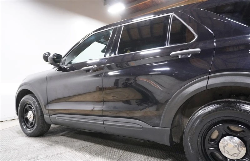 2022 Ford Explorer 6th Gen - Image 18 of 21
