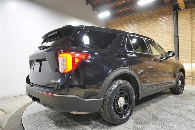 2022 Ford Explorer 6th Gen - Image 10 of 31