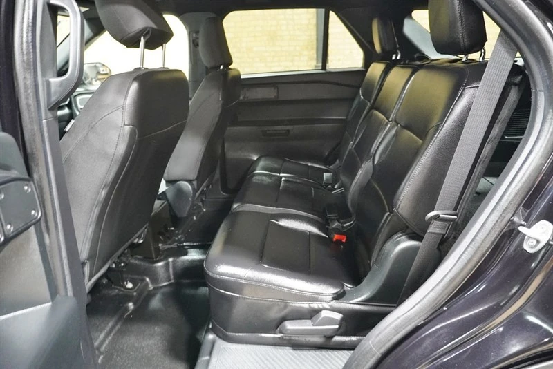 2022 Ford Explorer 6th Gen - Image 29 of 31