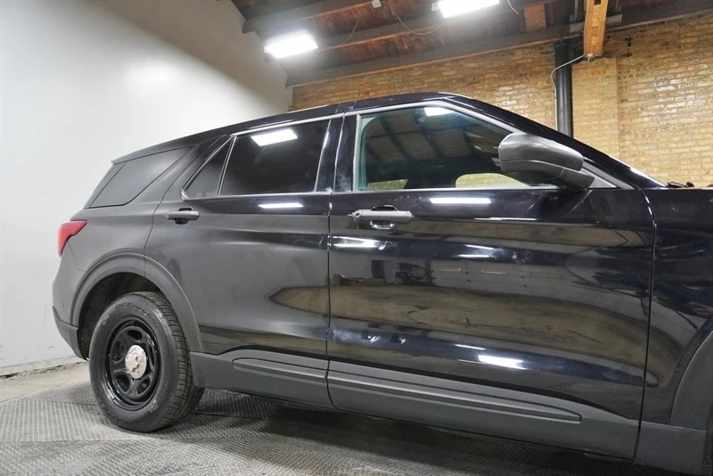 2022 Ford Explorer 6th Gen - Image 9 of 21