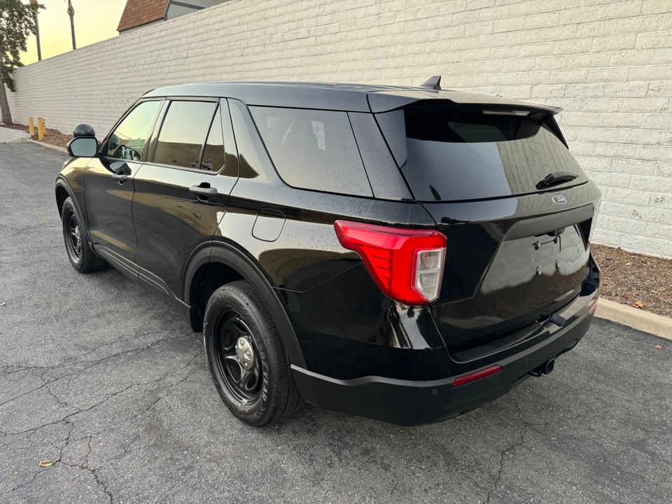 2022 Ford Explorer 6th Gen - Image 3 of 16