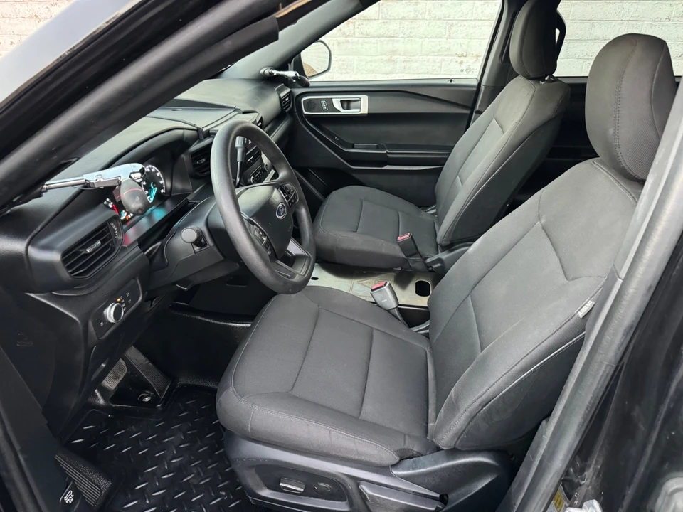 2022 Ford Explorer 6th Gen - Image 6 of 16