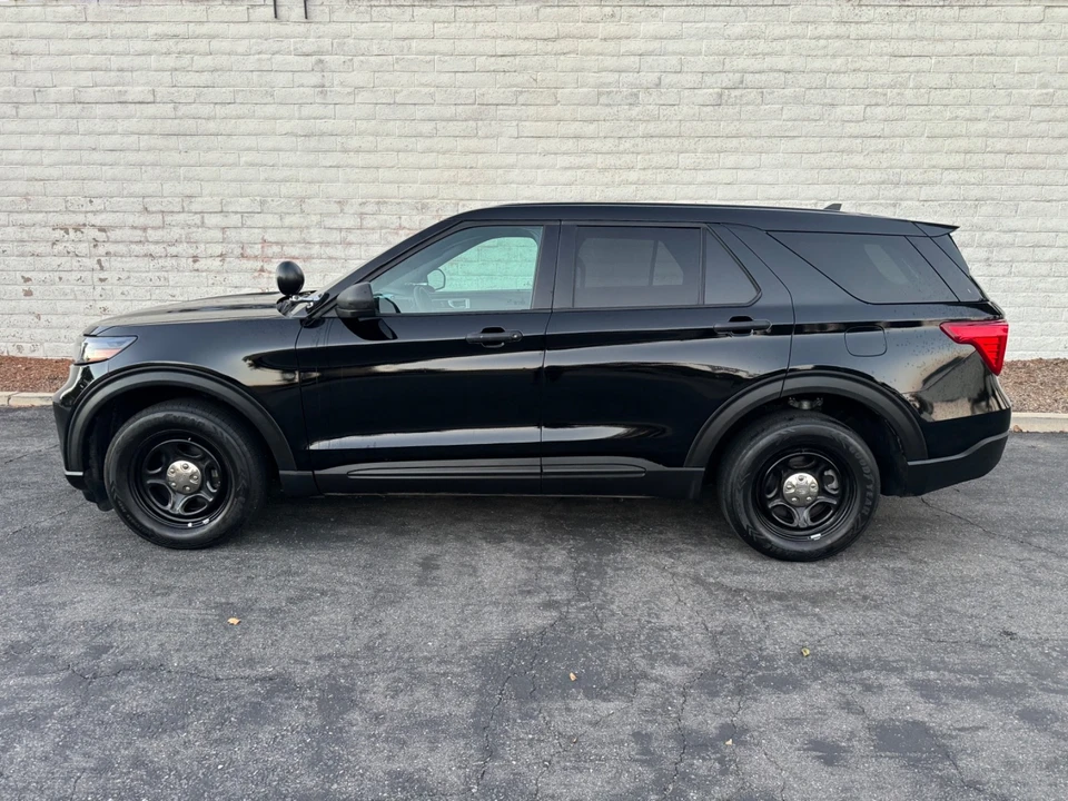 2022 Ford Explorer 6th Gen - Image 2 of 16