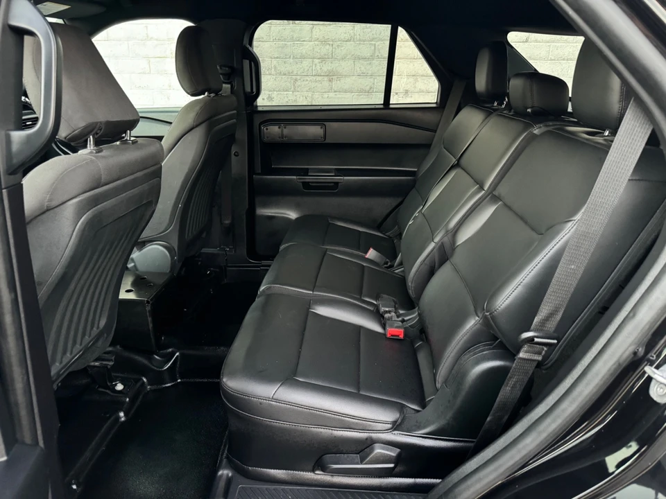 2022 Ford Explorer 6th Gen - Image 7 of 16