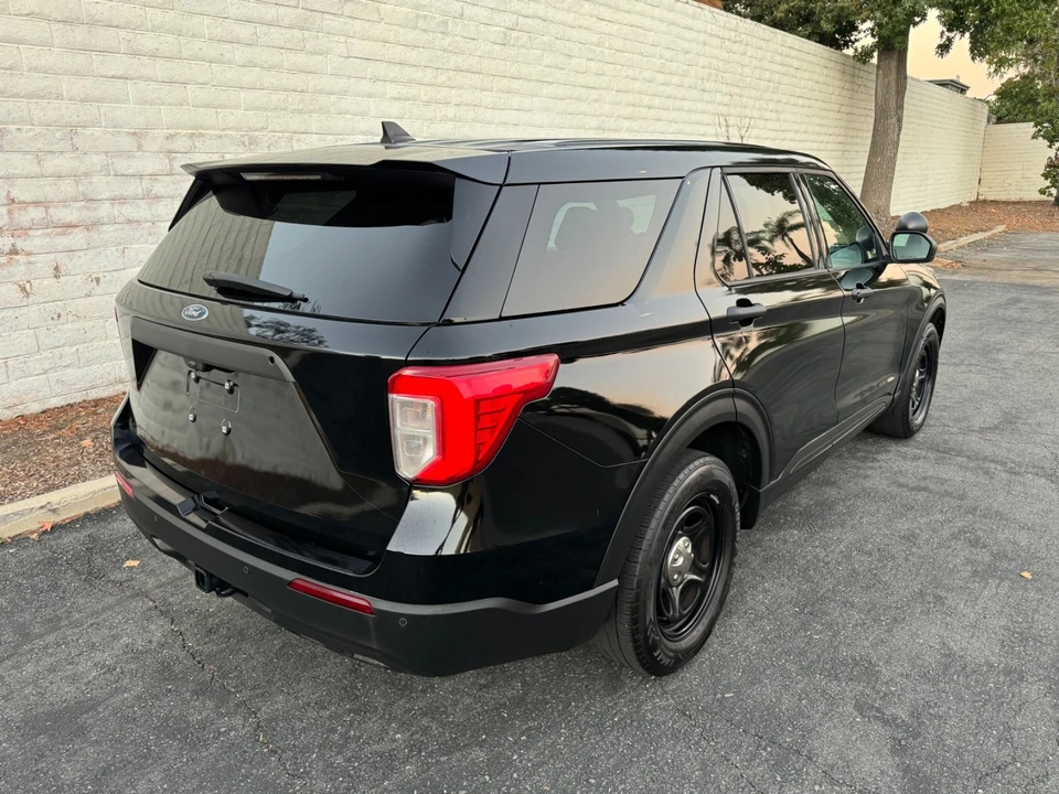 2022 Ford Explorer 6th Gen - Image 4 of 16