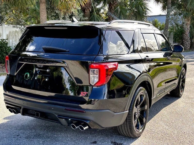 2022 Ford Explorer 6th Gen - Image 8 of 21