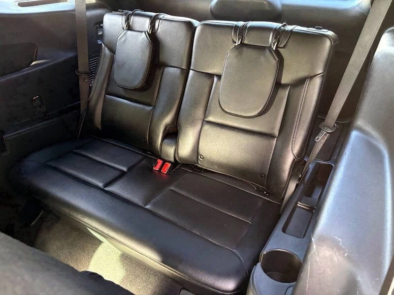 2022 Ford Explorer 6th Gen - Image 17 of 21
