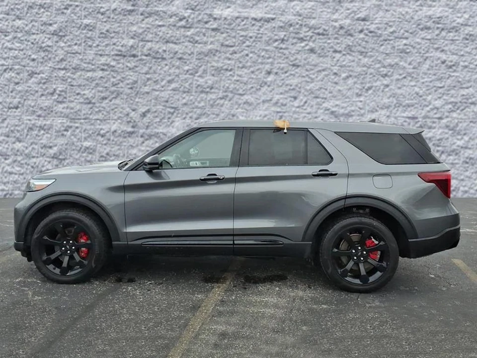 2022 Ford Explorer 6th Gen - Image 4 of 21