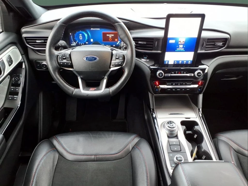2022 Ford Explorer 6th Gen - Image 9 of 31
