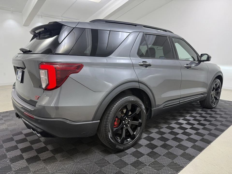 2022 Ford Explorer 6th Gen - Image 8 of 12