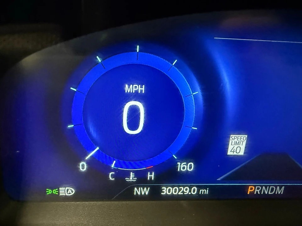 2022 Ford Explorer 6th Gen - Image 18 of 21