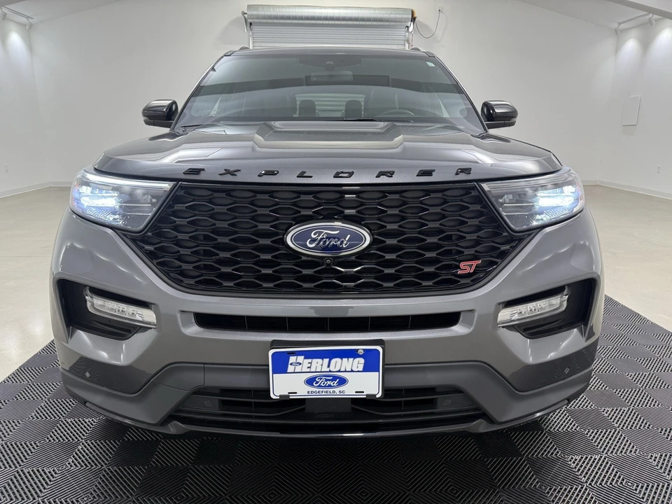 2022 Ford Explorer 6th Gen - Image 2 of 12