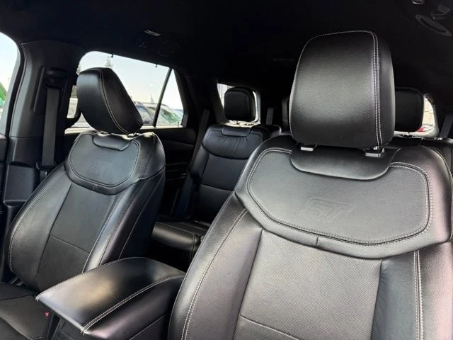 2022 Ford Explorer 6th Gen - Image 15 of 21