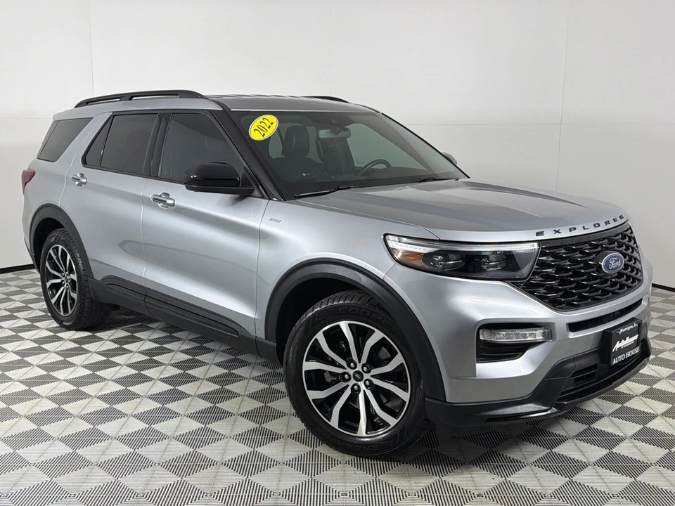 2022 Ford Explorer 6th Gen - Image 2 of 12